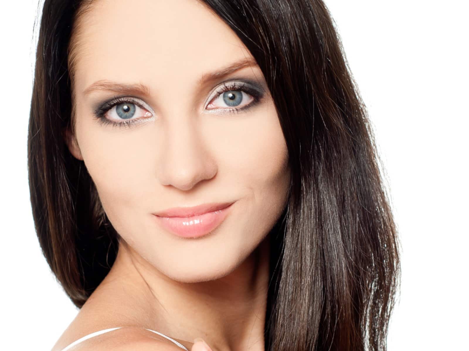 Chin Implants Are Becoming As Popular As Nose Jobs Image