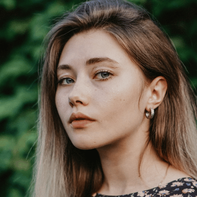 Meet The Device That Starts Rebuilding Collagen In One Week Image